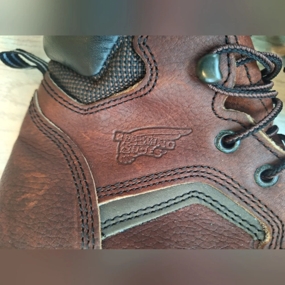 Red Wing Shoes nwot red